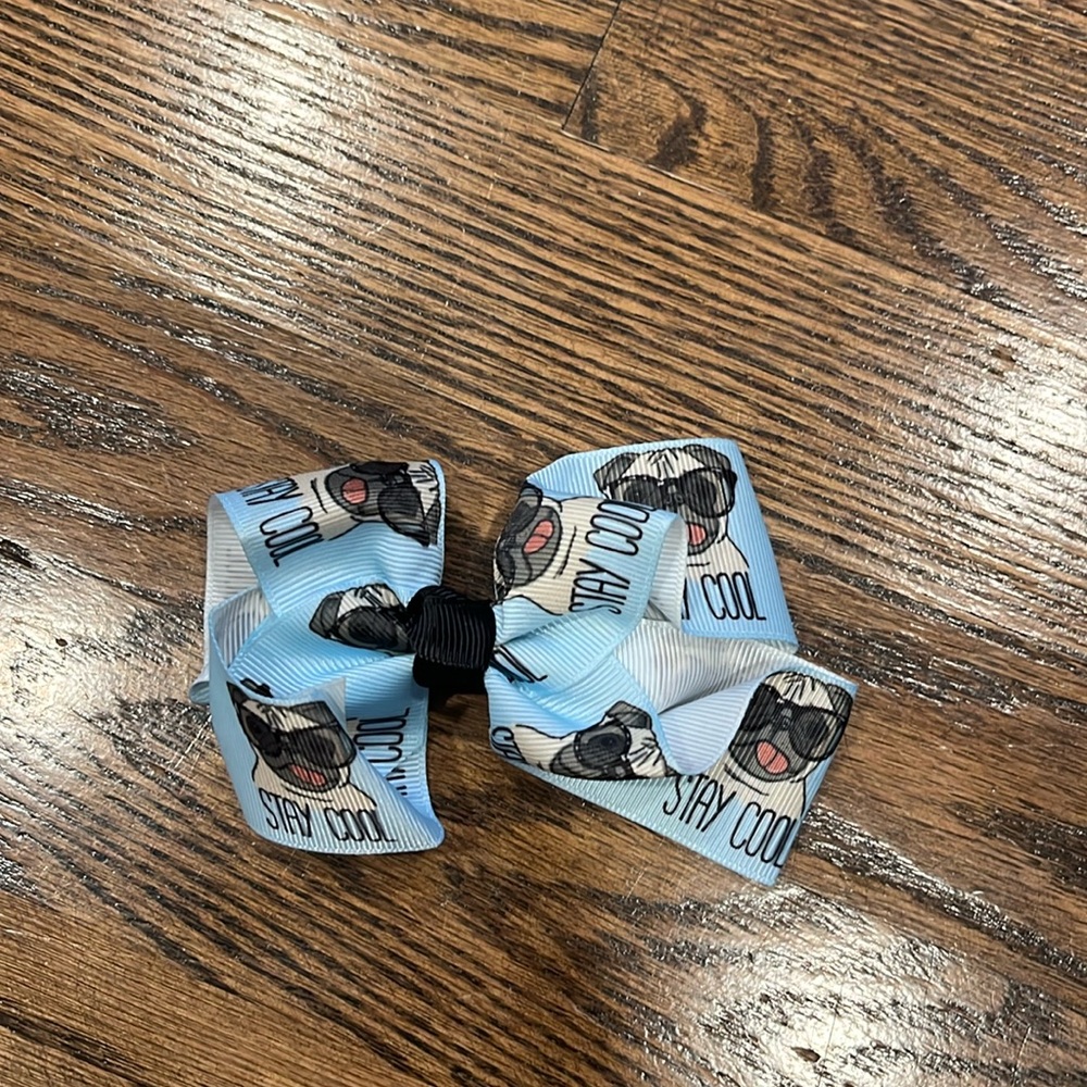 Little Girls Pug Stay Cool Blue Hair Bow